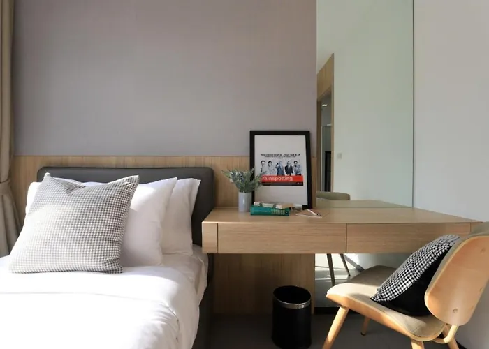 Alix Hotel